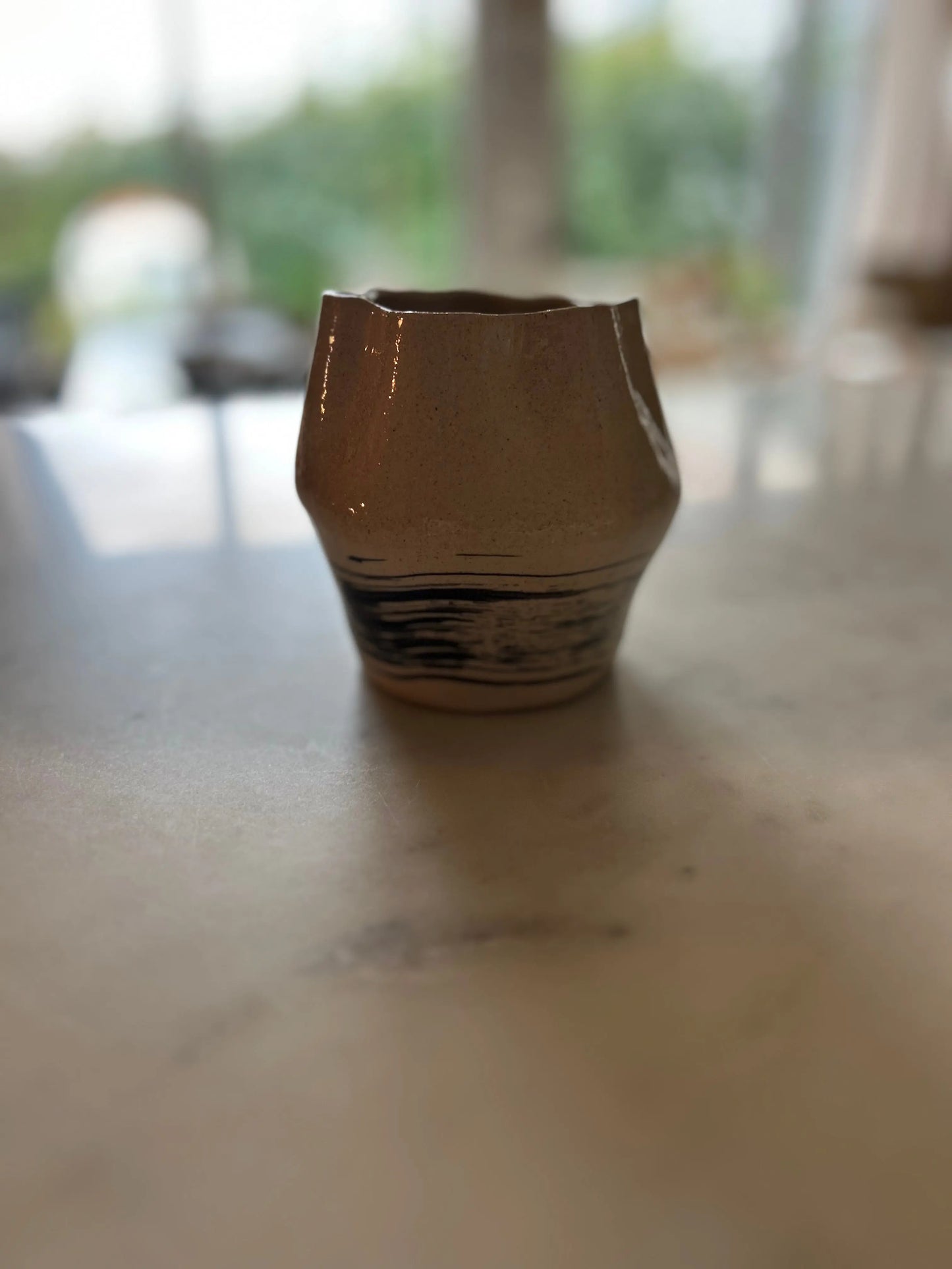 Brush vase