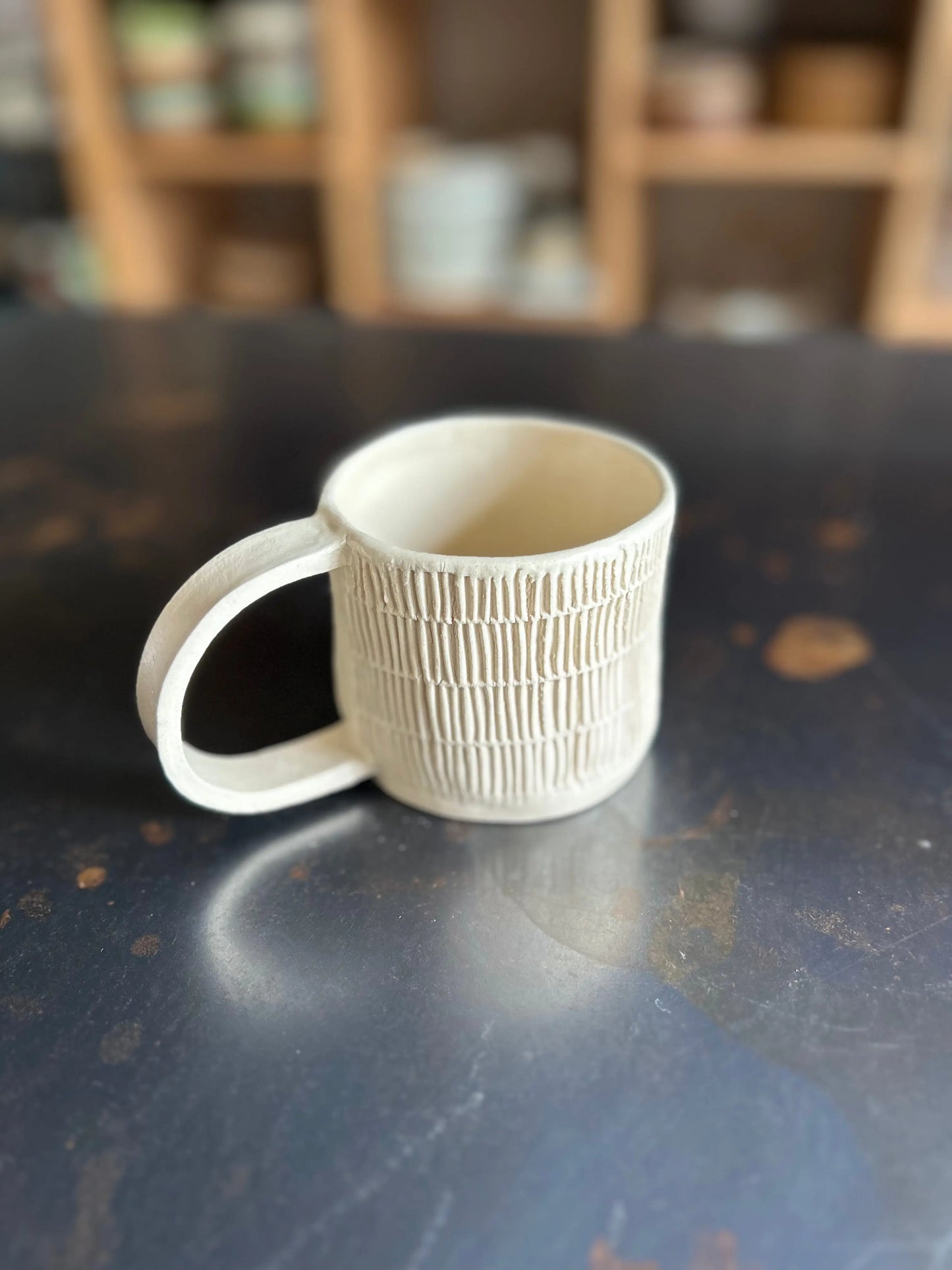 mug, multi-line