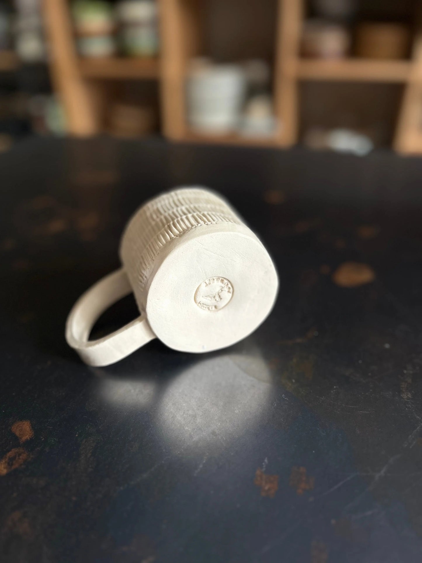 mug, multi-line
