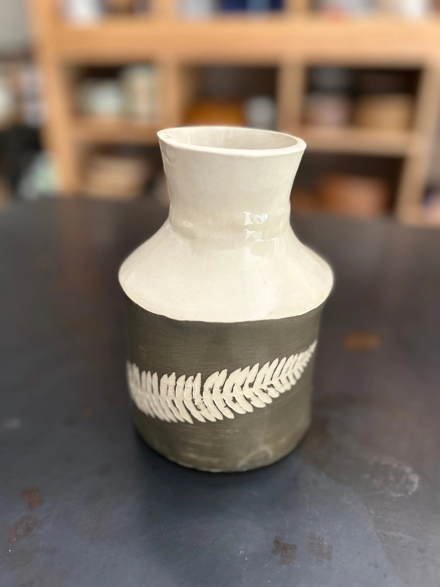 vase , avec application de fougère, décoration , nouveauté