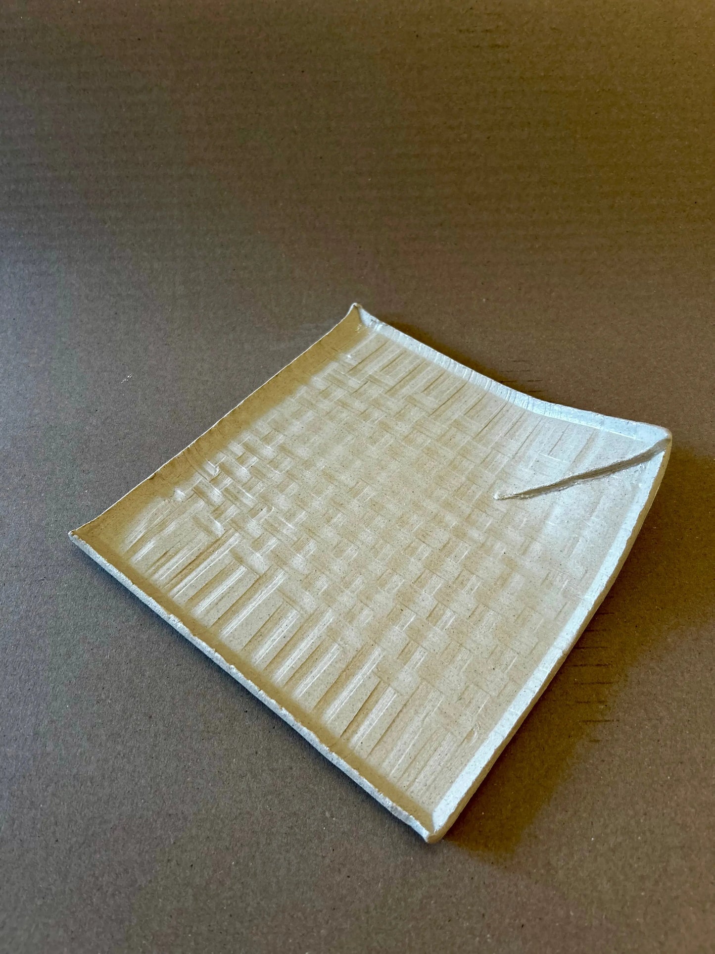 Assiette de présentation, nouveauté