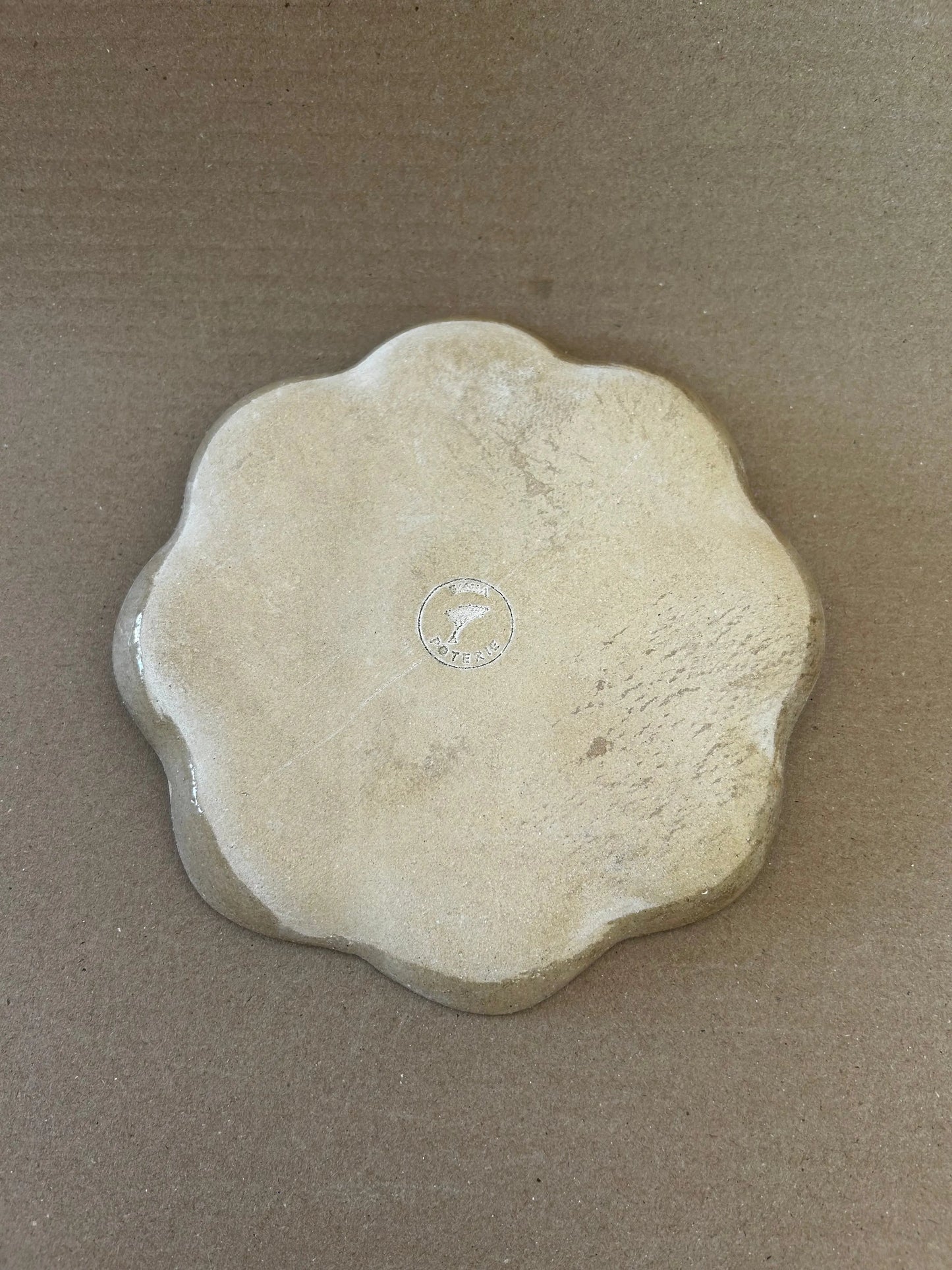 Assiette en terre Mêlée GM