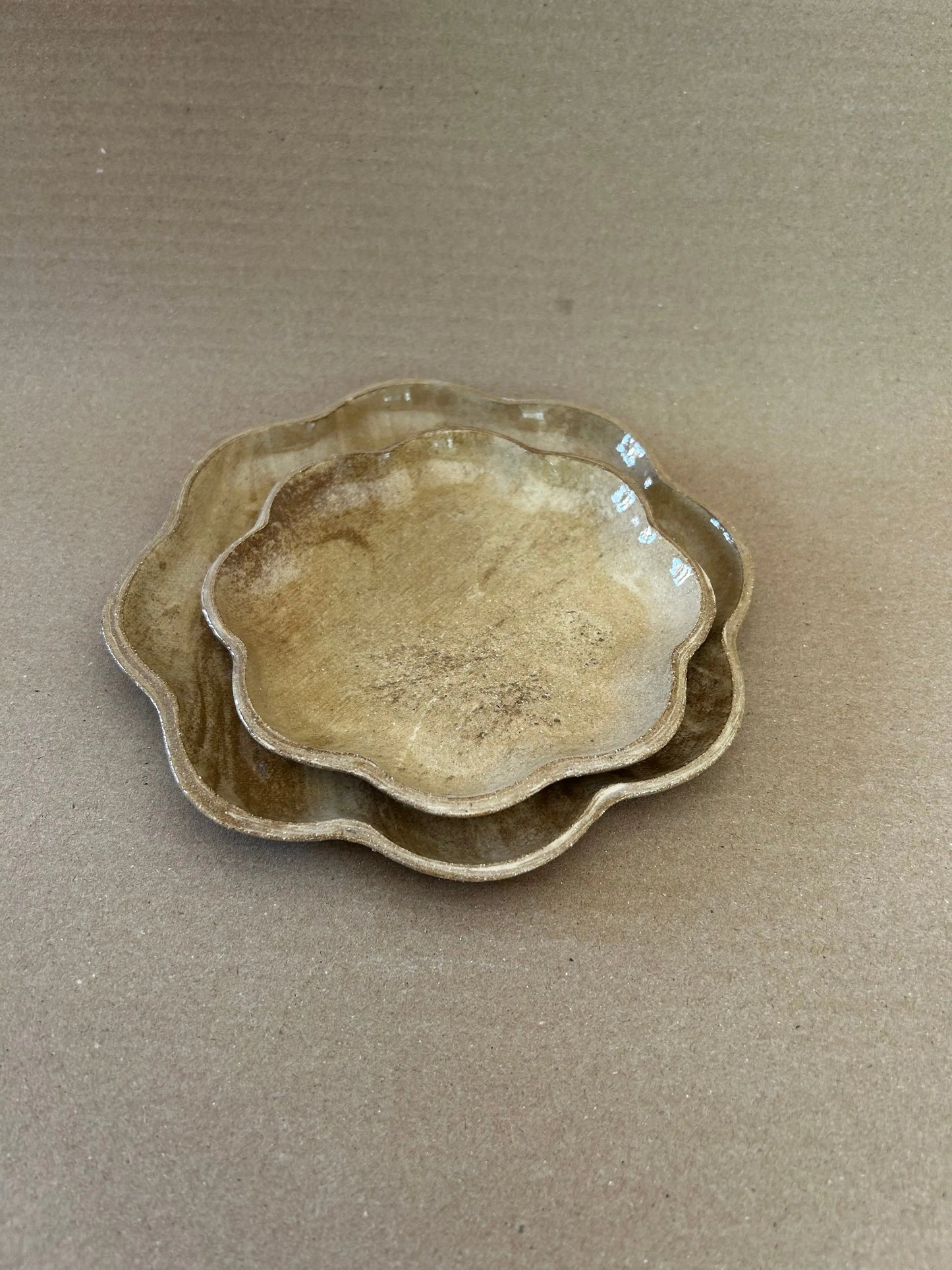 Assiette terre mêlée, nouveauté