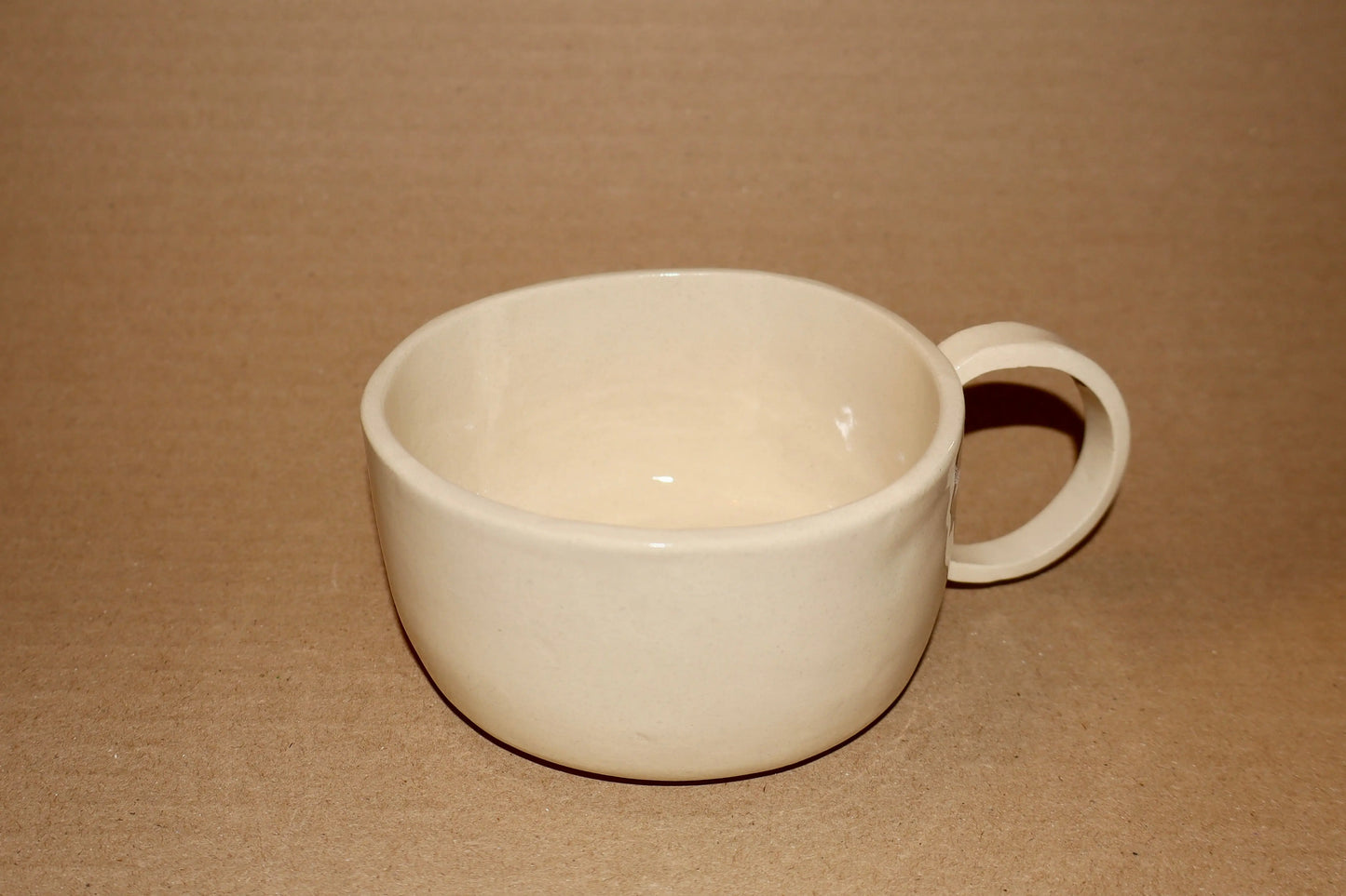 Bol avec anse, nouveauté