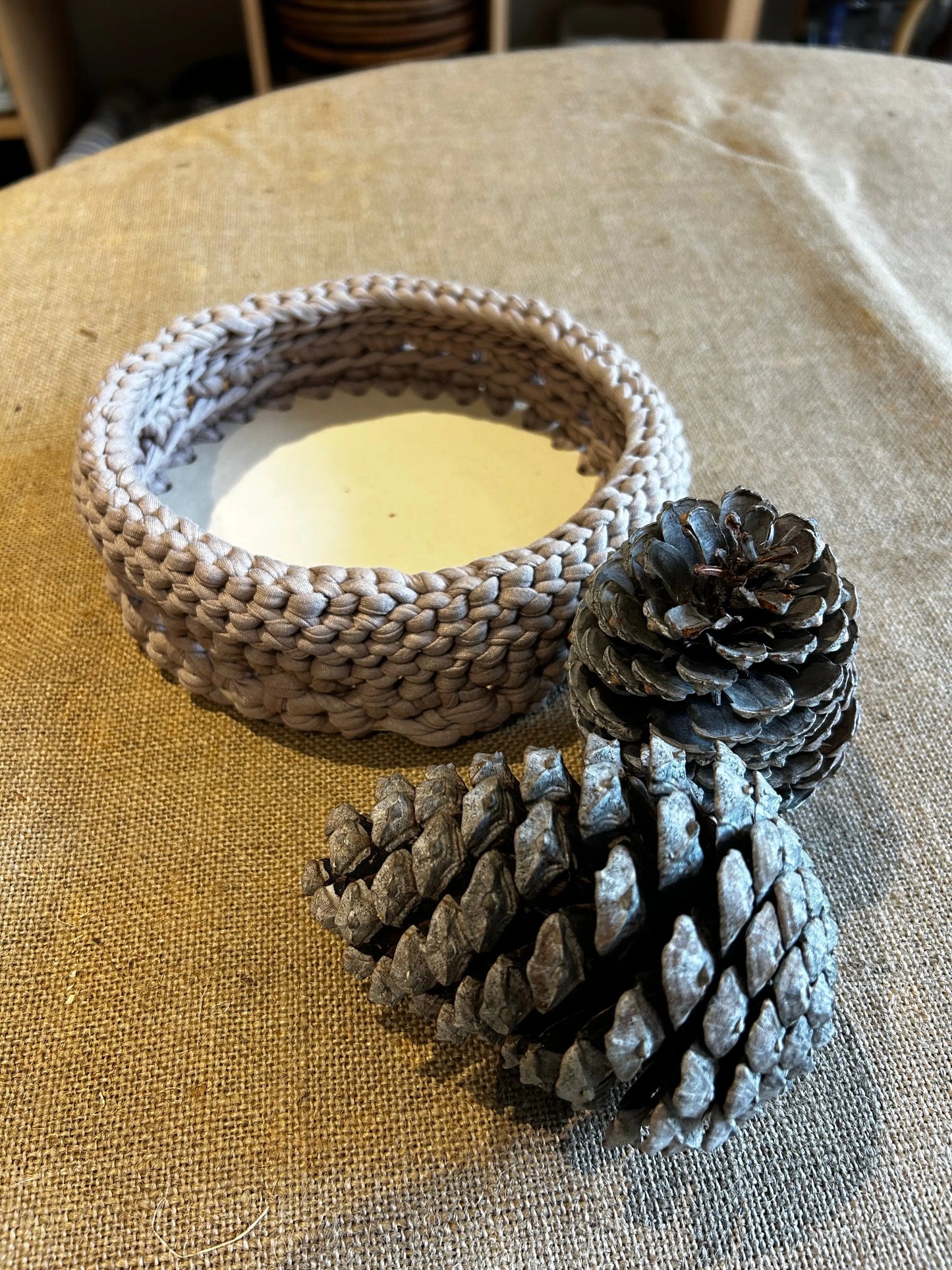 Panière, céramique et crochet , nouveauté