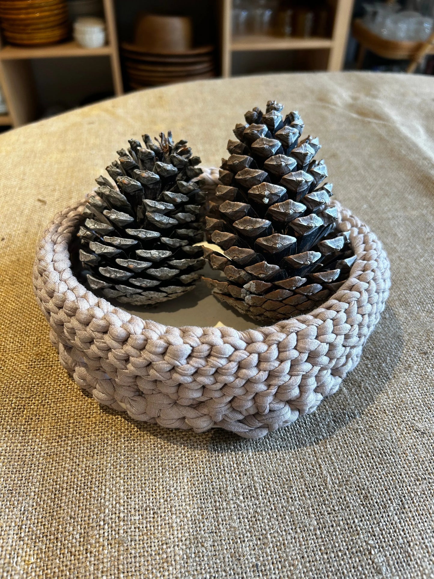 Panière, céramique et crochet , nouveauté