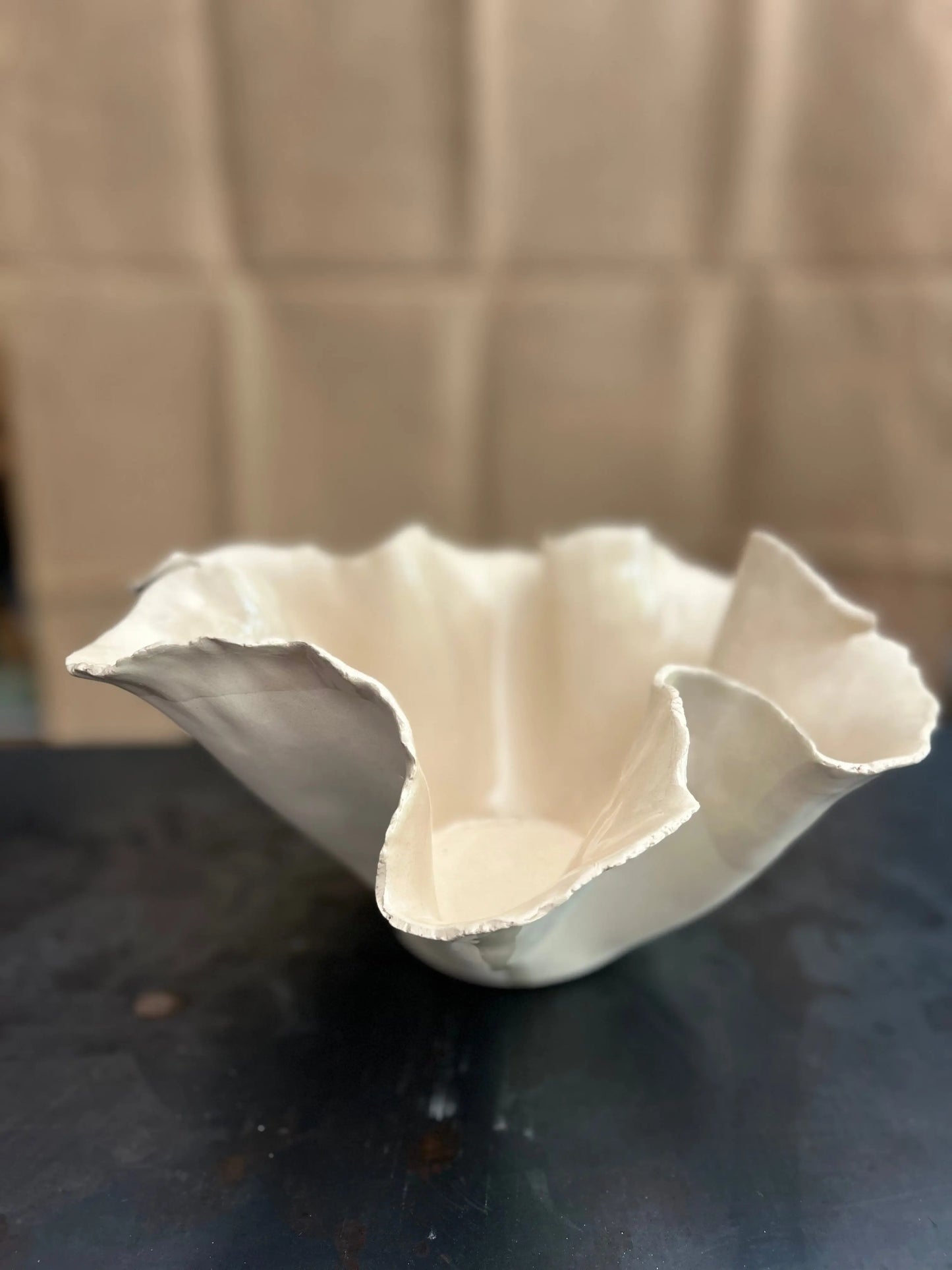 Salad bowl, decorative bowl