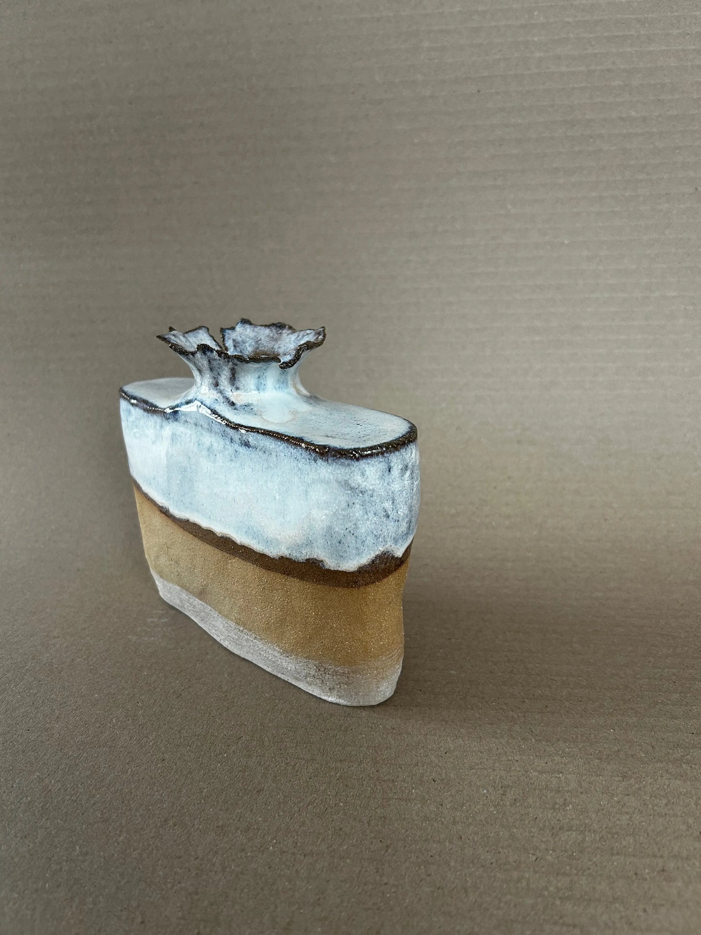 Vase corolle émaillé