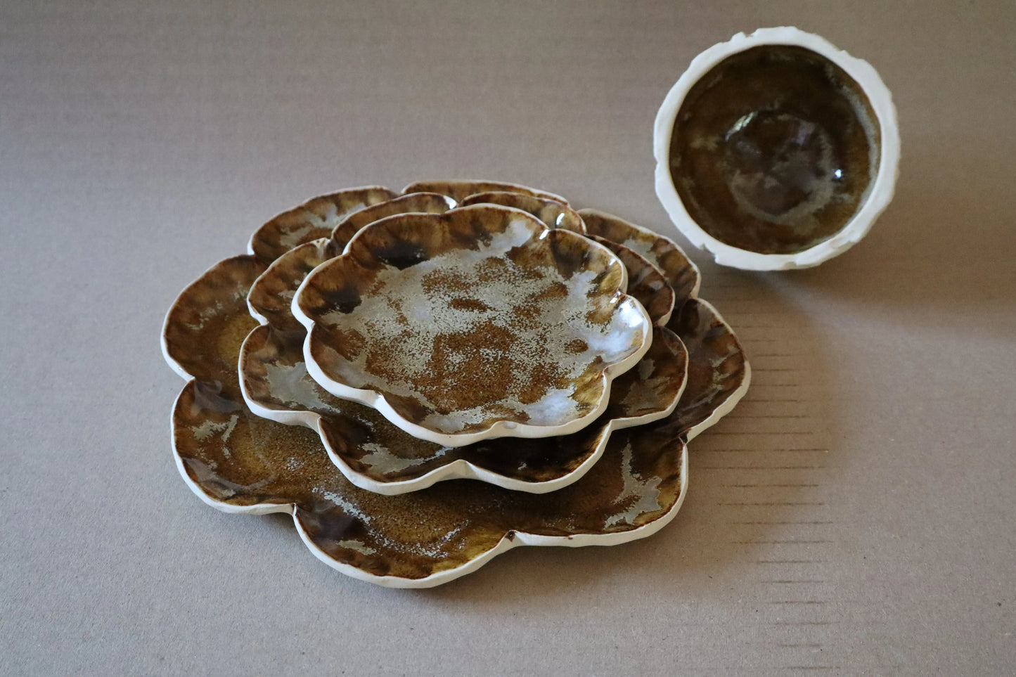assiette fleur GM , nouveauté