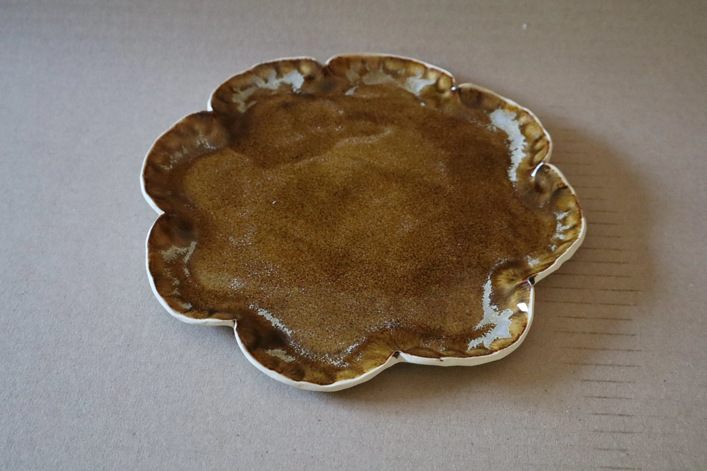 assiette fleur GM , nouveauté