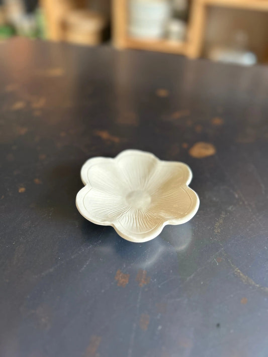cup, bowl, flower petal
