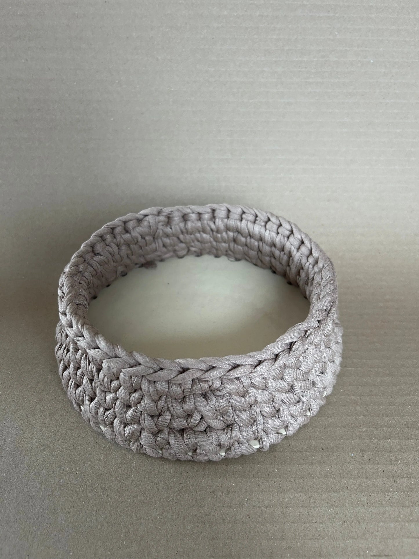 panière céramique et crochet
